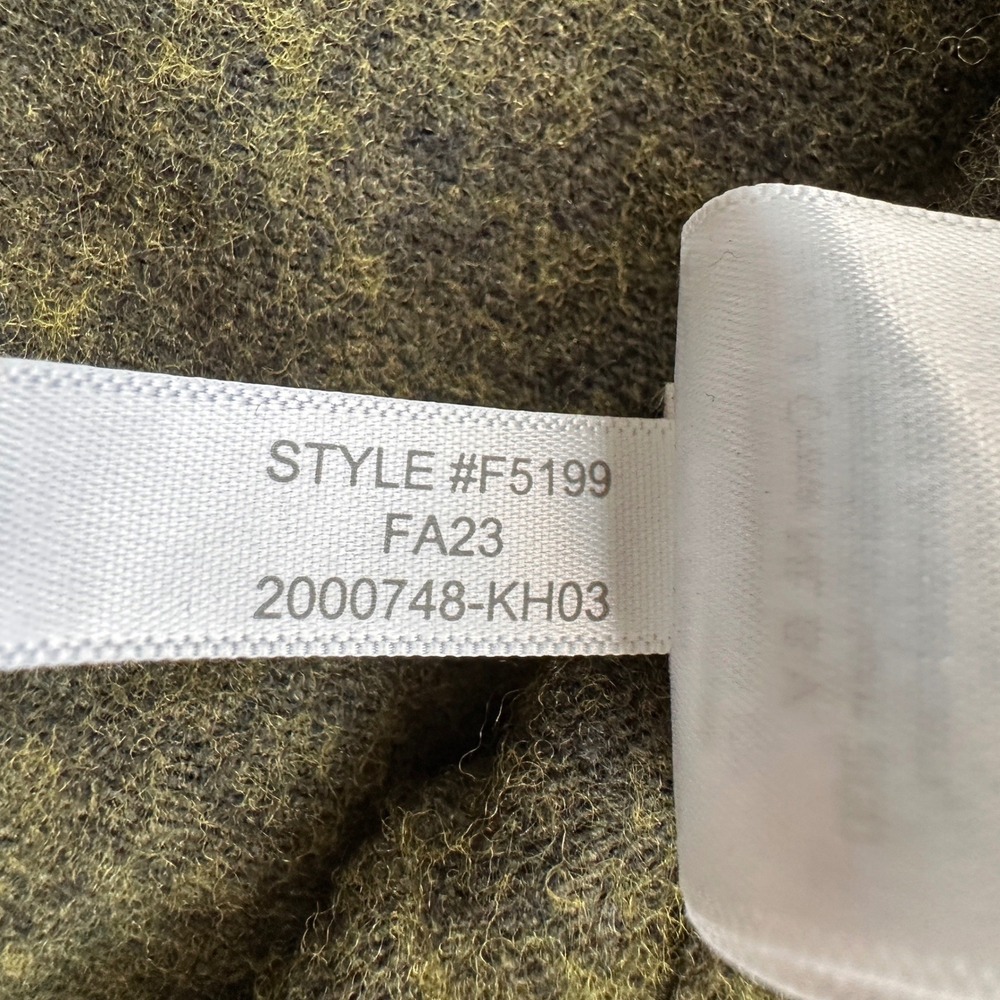 J.Crew Teddie Sweater Wmns Medium Olive Green Merino Wool Blend F5199 Excellent - Picture 7 of 7